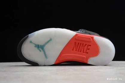 3” JORDAN RETRO “TOP AIR 5 1016